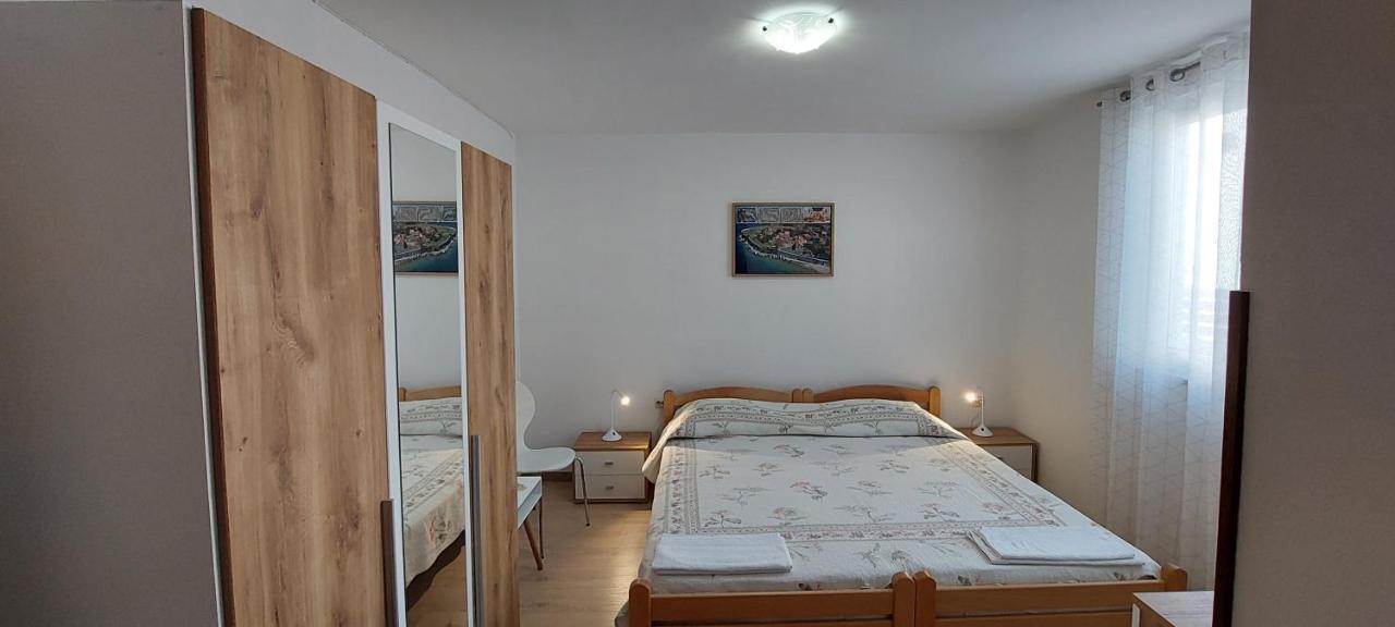 Room Eta Cres Exterior foto