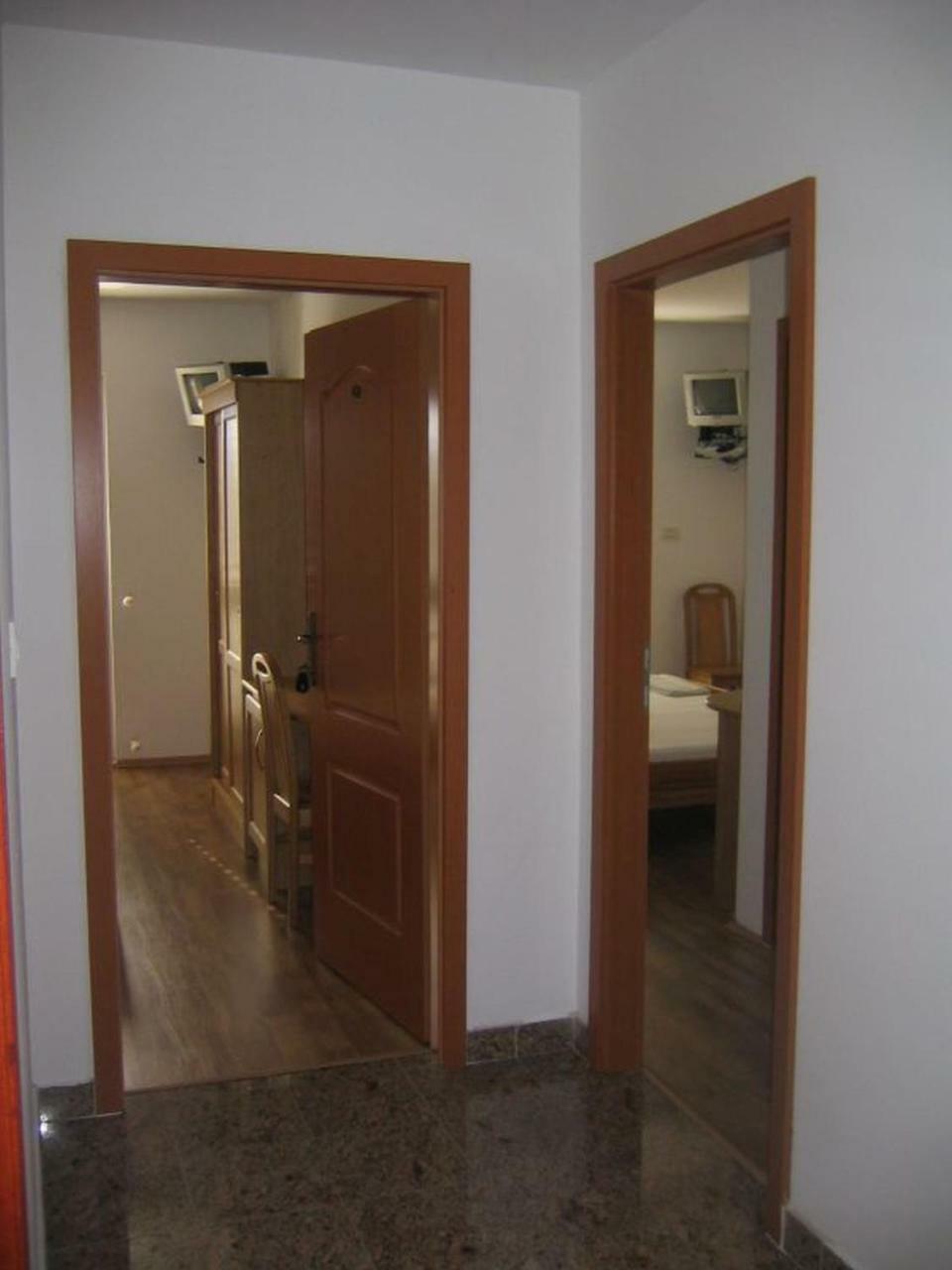 Room Eta Cres Exterior foto